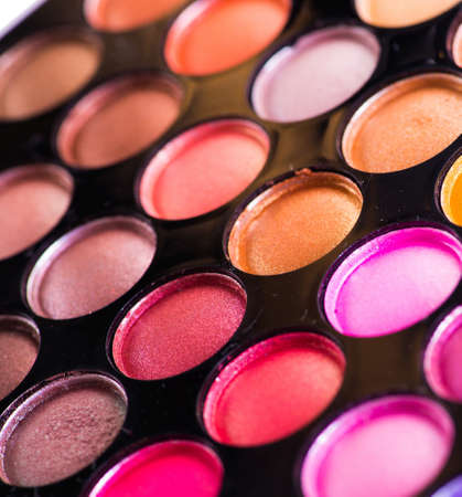 Real vs Fake Eyeshadow Palettes: Indian Women Share Their Stories