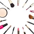 How to hide dark circles & pigmentation with lehenga or saree: Indian makeup tips